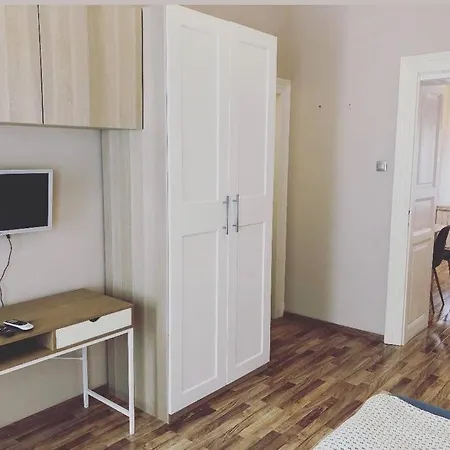 Fancy Cozy 2 Bdr Downtown *