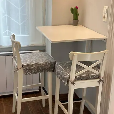 Fancy Cozy 2 Bdr Downtown Apartamento Budapeste