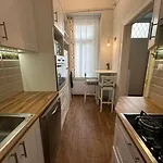 Fancy Cozy 2 Bdr Downtown * ブダペスト
