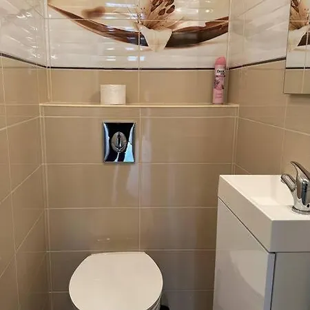 Fancy Cozy 2 Bdr Downtown Apartment Budapest